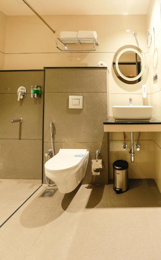 As Airport Inn Kochi Ngoại thất bức ảnh